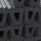 Défenses de quai en W